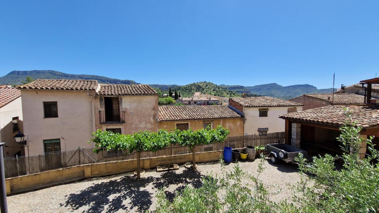 El Jardi De La Vileta - Cornudella De Montsant Exterior photo